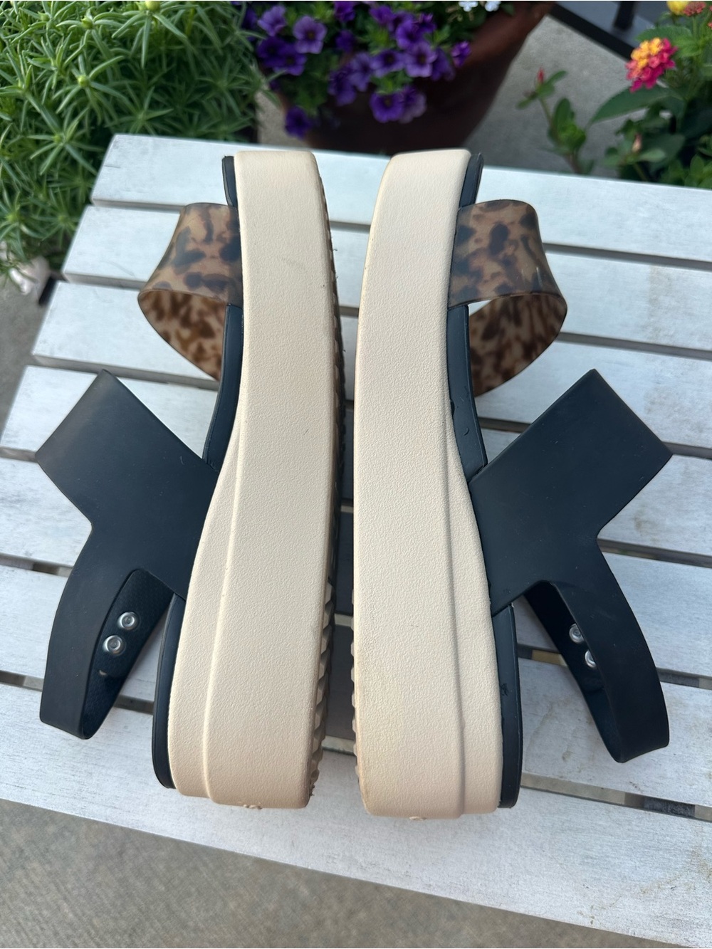 CROCS Women's Brooklyn Low Wedge Sandals - Picture 5 of 10